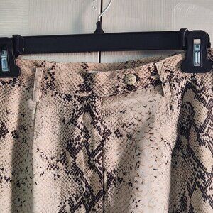 Bill Blass Brown snakeskin  Size 8P